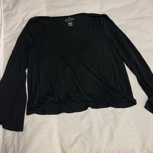 American Eagle Black Long Sleeved Top